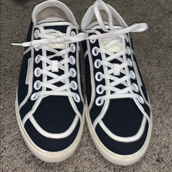 Louis Vuitton Men’s shoes - Picture 3 of 4